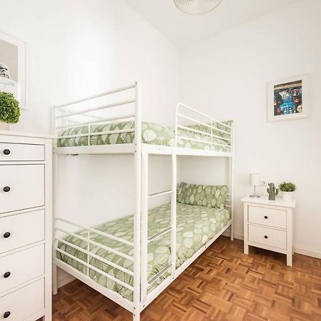 Apartamentos En Sol, Madrid Centro Esterno foto